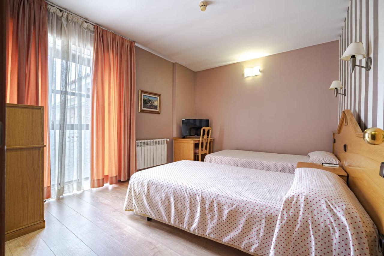 Hostal Don Juan Meco Luaran gambar