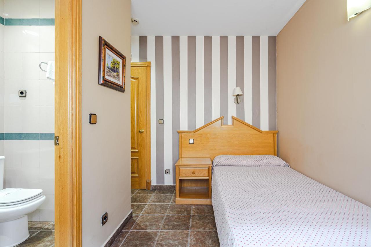 Hostal Don Juan Meco Luaran gambar