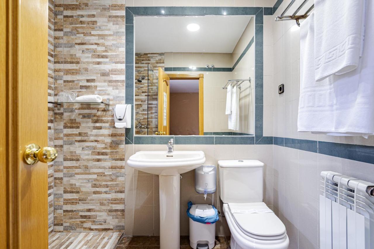 Hostal Don Juan Meco Luaran gambar